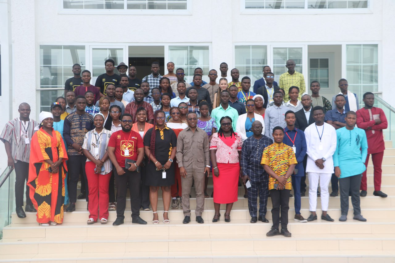 Photo de famille - lancement Climathon Lomé